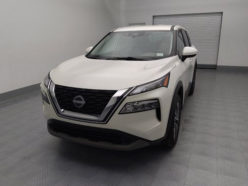 Used 2023 Nissan Rogue SV image 15