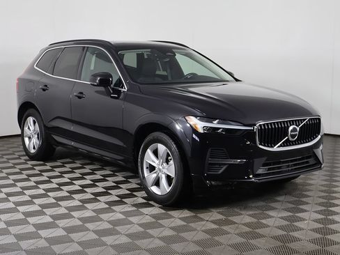 Used 2022 Volvo XC60 B5 Momentum AWD/4WD image 55