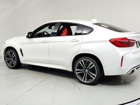 Used 2018 BMW X6 M w/ Executive Package image 3
