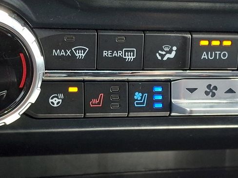 Certified 2025 Ford F150 Raptor image 24