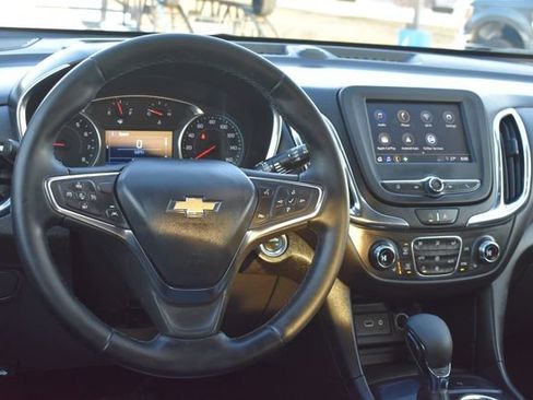 Certified 2024 Chevrolet Equinox LT w/ LPO, Floor Liner Package image 21