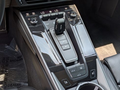 Certified 2026 Porsche 911 Carrera RWD image 18
