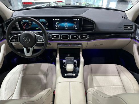 Used 2020 Mercedes-Benz GLS 450 4MATIC image 54