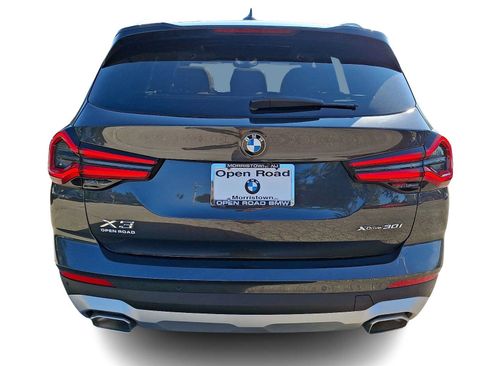 Used 2023 BMW X3 xDrive30i w/ Premium Package AWD/4WD image 5