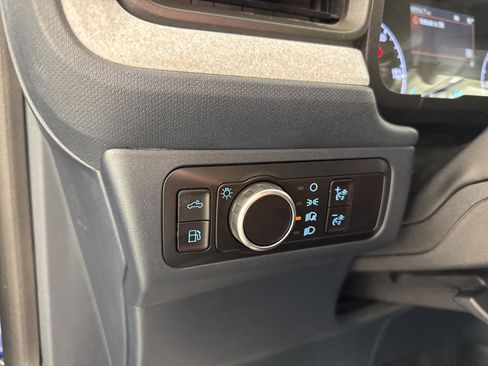 Used 2023 Ford Maverick XLT image 23