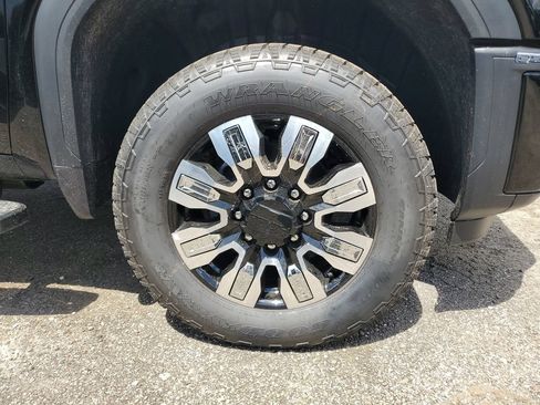 New 2026 GMC Sierra 2500 Denali w/ Technology Package AWD/4WD image 6