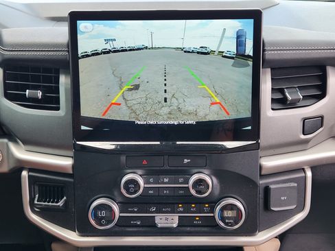 Used 2023 Ford Expedition Max XLT RWD image 19