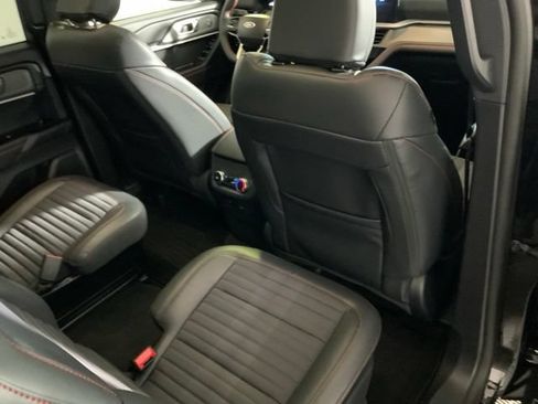 New 2026 Ford Explorer ST-Line AWD/4WD image 34
