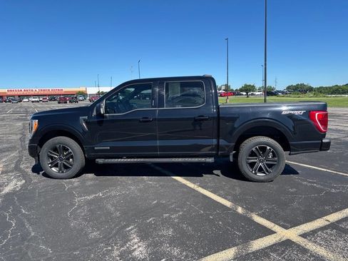 Used 2022 Ford F150 XLT w/ Equipment Group 302A High AWD/4WD image 8