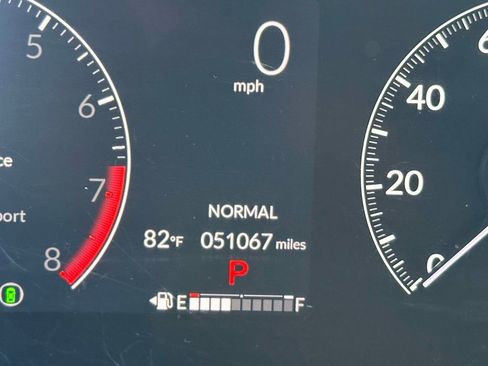 Used 2023 Honda HR-V LX image 35