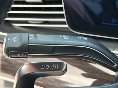 Used 2025 Mercedes-Benz GLE 53 AMG GLE 53 AMG image 57