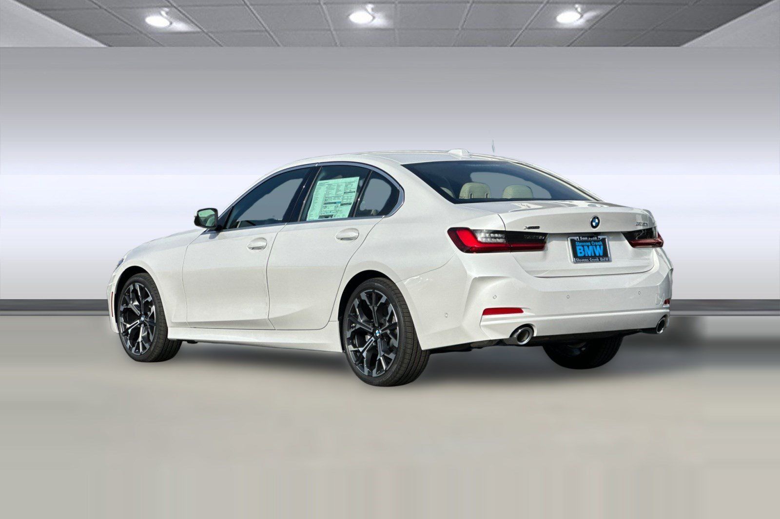 Used 2026 BMW 330i xDrive Sedan w/ Premium Package AWD/4WD image 3