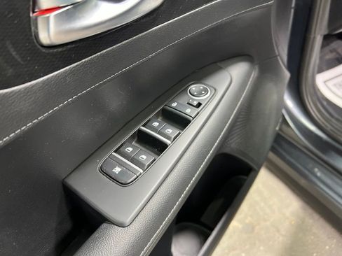 Used 2024 Kia Forte GT-Line w/ GT-Line Premium Package FWD image 20