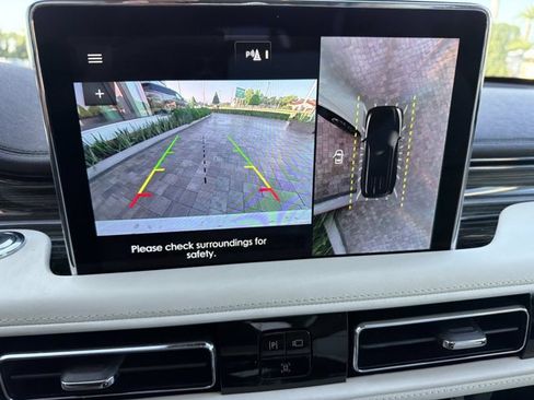 Certified 2024 Lincoln Aviator Black Label w/ Dynamic Handling Package AWD/4WD image 30