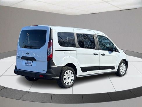 Used 2022 Ford Transit Connect XL image 3