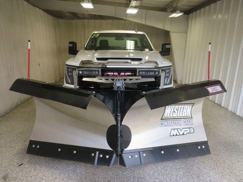 Used 2025 GMC Sierra 3500 Pro image 17
