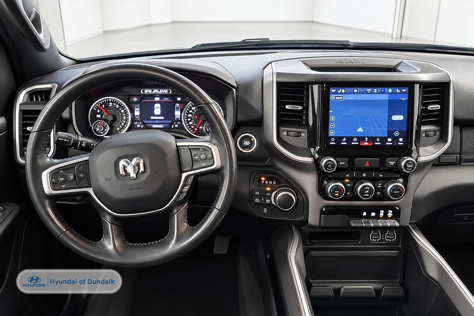 Used 2022 RAM 1500 Big Horn AWD/4WD image 11