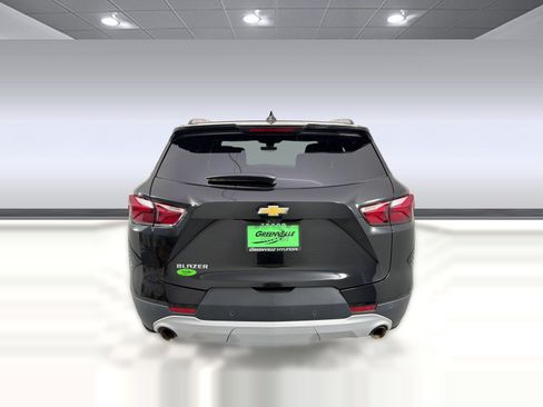 Used 2022 Chevrolet Blazer LT w/ Sound & Technology Package FWD image 10