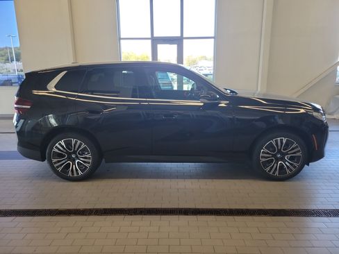 New 2026 BMW X3 xDrive30 w/ Convenience Package image 8
