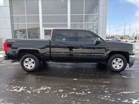 Used 2018 Chevrolet Silverado 1500 LT w/ All Star Edition image 8