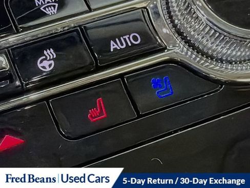Used 2022 Lincoln Corsair AWD w/ Premium Package image 27