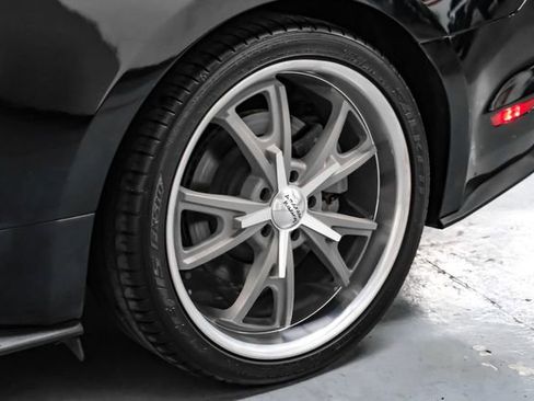 Used 2017 Ford Mustang GT Premium image 47