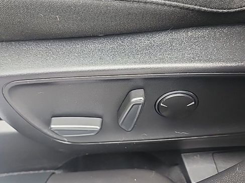 Certified 2023 Ford Escape Active AWD/4WD image 29