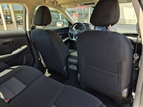 Used 2025 Nissan Sentra SV FWD image 18