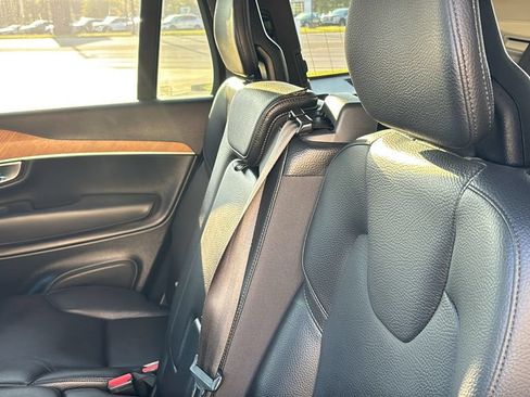 Certified 2024 Volvo XC90 B5 Plus w/ Protection Package AWD/4WD image 27