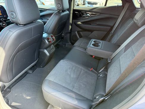 Used 2025 Chevrolet Blazer EV RS AWD/4WD image 19
