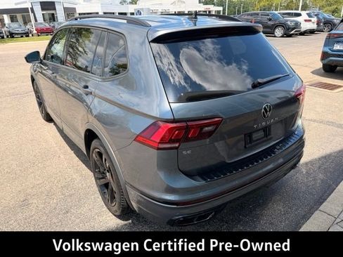 Certified 2024 Volkswagen Tiguan SE R-Line FWD image 2