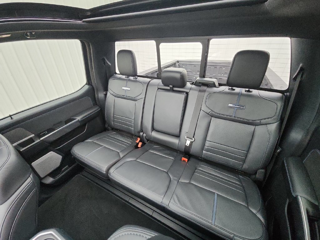 Used 2025 Ford F250 Platinum AWD/4WD image 27