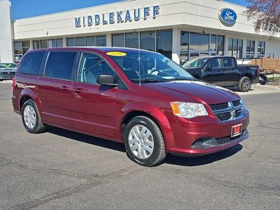 Used 2017 Dodge Grand Caravan SE w/ Power Window Group