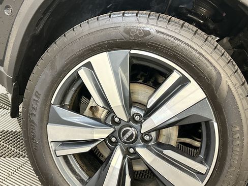 Used 2023 Nissan Rogue SL w/ SL Premium Package AWD/4WD image 37