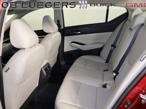 Used 2023 Nissan Altima 2.5 SL image 12