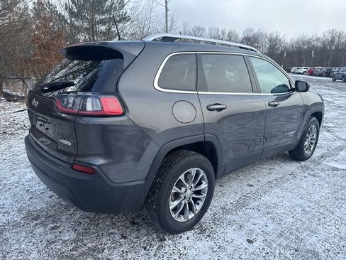Used 2019 Jeep Cherokee Latitude Plus w/ Comfort/Convenience Group image 10