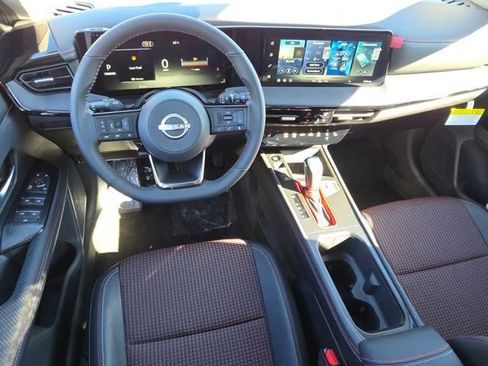 New 2026 Nissan Kicks SR w/ Cold Weather Package image 3