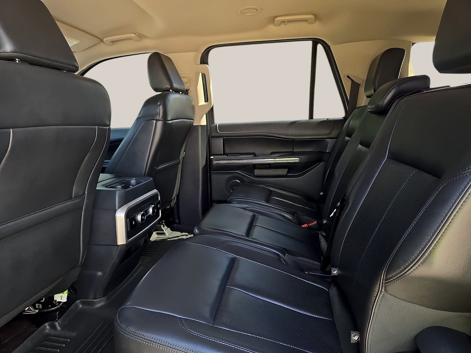 Used 2023 Ford Expedition Max XLT AWD/4WD image 11