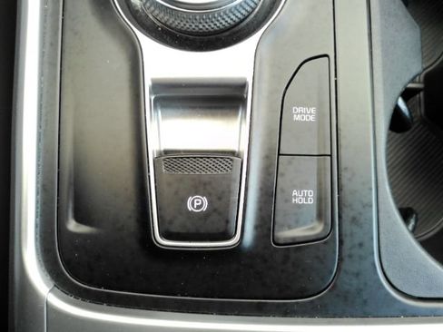 Used 2026 Kia Carnival LXS FWD image 51
