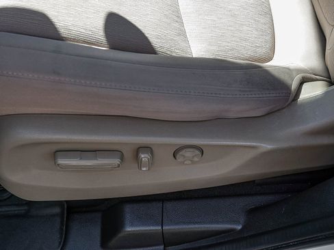 Used 2019 Honda Odyssey EX image 19