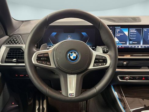 Used 2024 BMW X5 xDrive50e w/ M Sport Package image 16