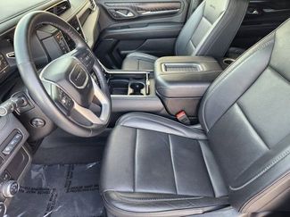 Used 2024 GMC Yukon Denali video 4