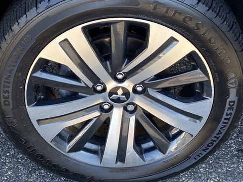 Used 2020 Mitsubishi Outlander Sport ES FWD image 23