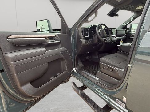 New 2026 Chevrolet Silverado 2500 LT w/ Convenience Package image 50