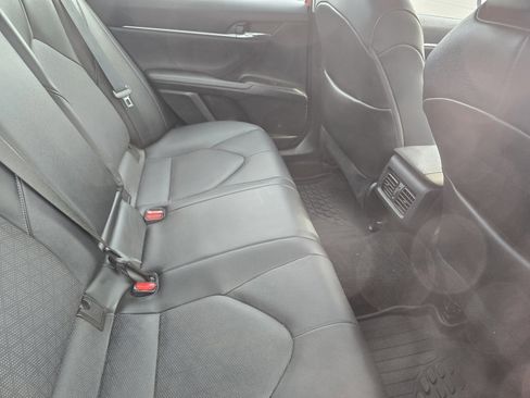 Used 2022 Toyota Camry XSE w/ Cold Weather Package FWD image 10