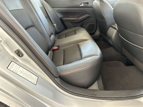 Used 2022 Nissan Altima 2.5 SR image 33