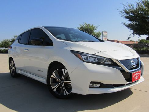 Used 2019 Nissan Leaf SL w/ SL Technology Package image 2