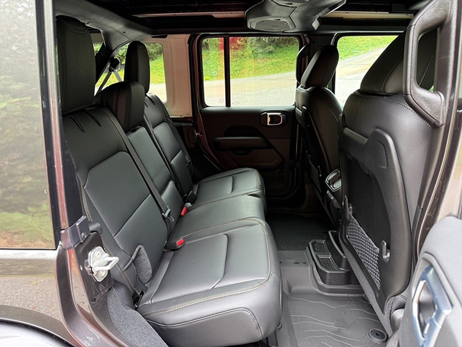 New 2027 Jeep Wrangler Unlimited Sahara AWD/4WD image 18
