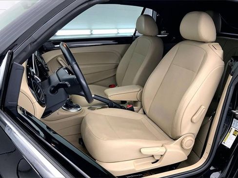 Used 2015 Volkswagen Beetle 1.8T image 23