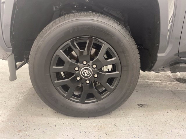 Certified 2025 Toyota Tacoma SR5 AWD/4WD image 8